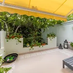 The Cozy Hub, * Warna