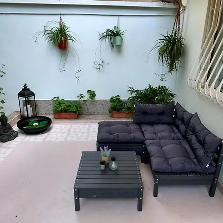 דירה The Cozy Hub, וארנה